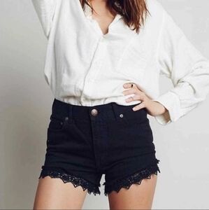 Free People Black Wash Denim Lace Trim High Waist Shorts Women's Size 28